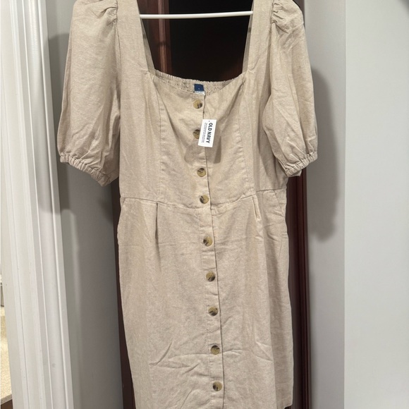 Old Navy Dresses & Skirts - Old Navy Women's Tan Button-Front Mini Dress